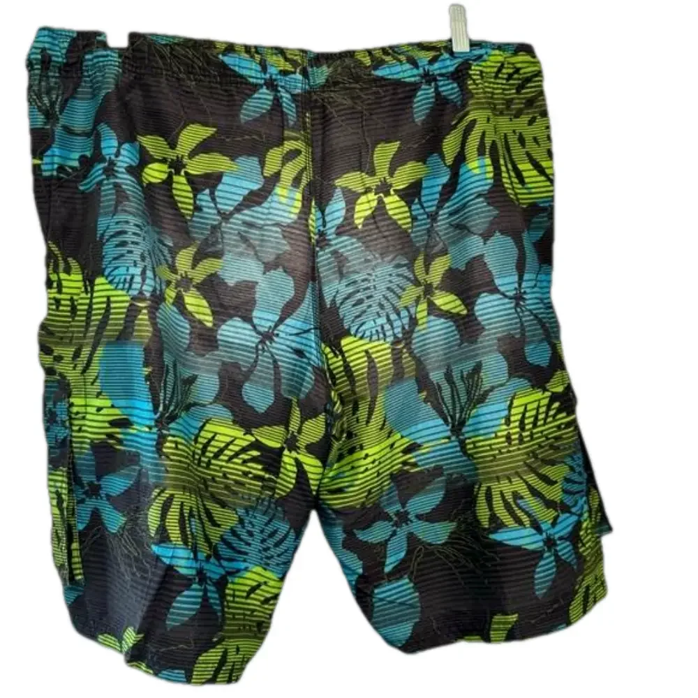 Swim Trunks - Picture 3 of 5